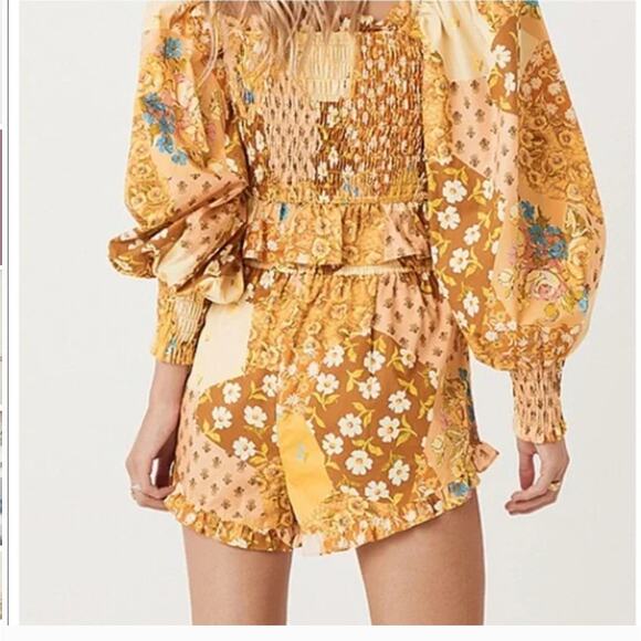 Spell & The Gypsy $288 Freda Shirred Blouse + Patchwork Shorts Set - Picture 5 of 12